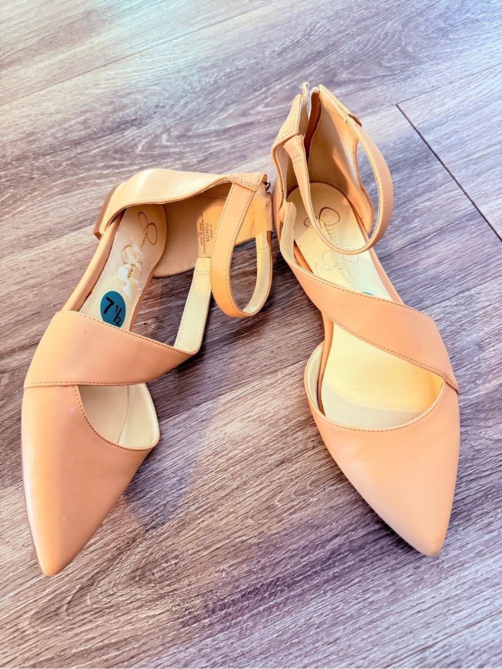 Jessica Simpson Asymmetrical Strap Pointed Toe Flats Nude Buff Size 7.5 Back Zip